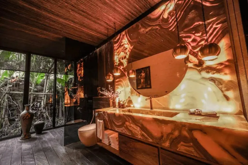 Dwa Chandra Full-Service Luxury 4Br Villa & River Ubud