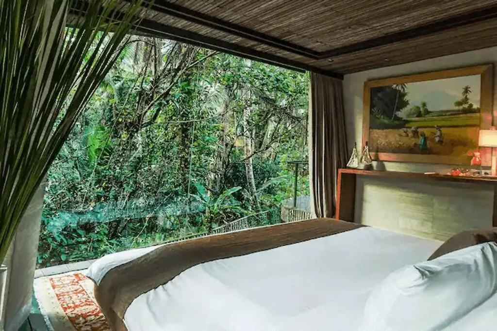 Dwa Chandra Full-Service Luxury 4Br Villa & River Ubud 0*,  Indonesia